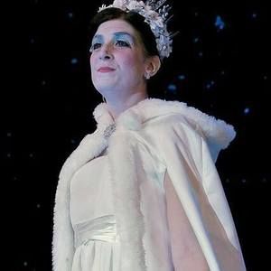 Meet your Posher, Deana